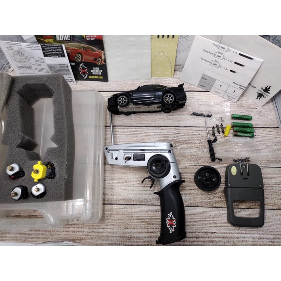 1999 Nissan Skyline XMODS w/ BodyKit Remote Control Car! Gears/Accessor.UNTESTED - Picture 7 of 12